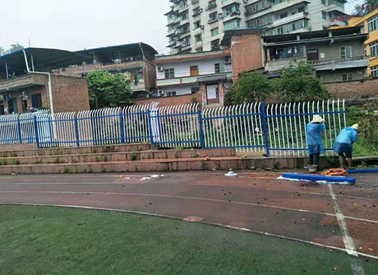 重慶鋅鋼護欄網